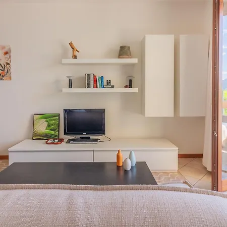 Giardino Al Tramonto アパート